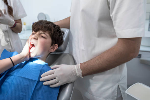 Best Broken or Cracked Tooth Emergency Dentist in Cannon Beach, OR